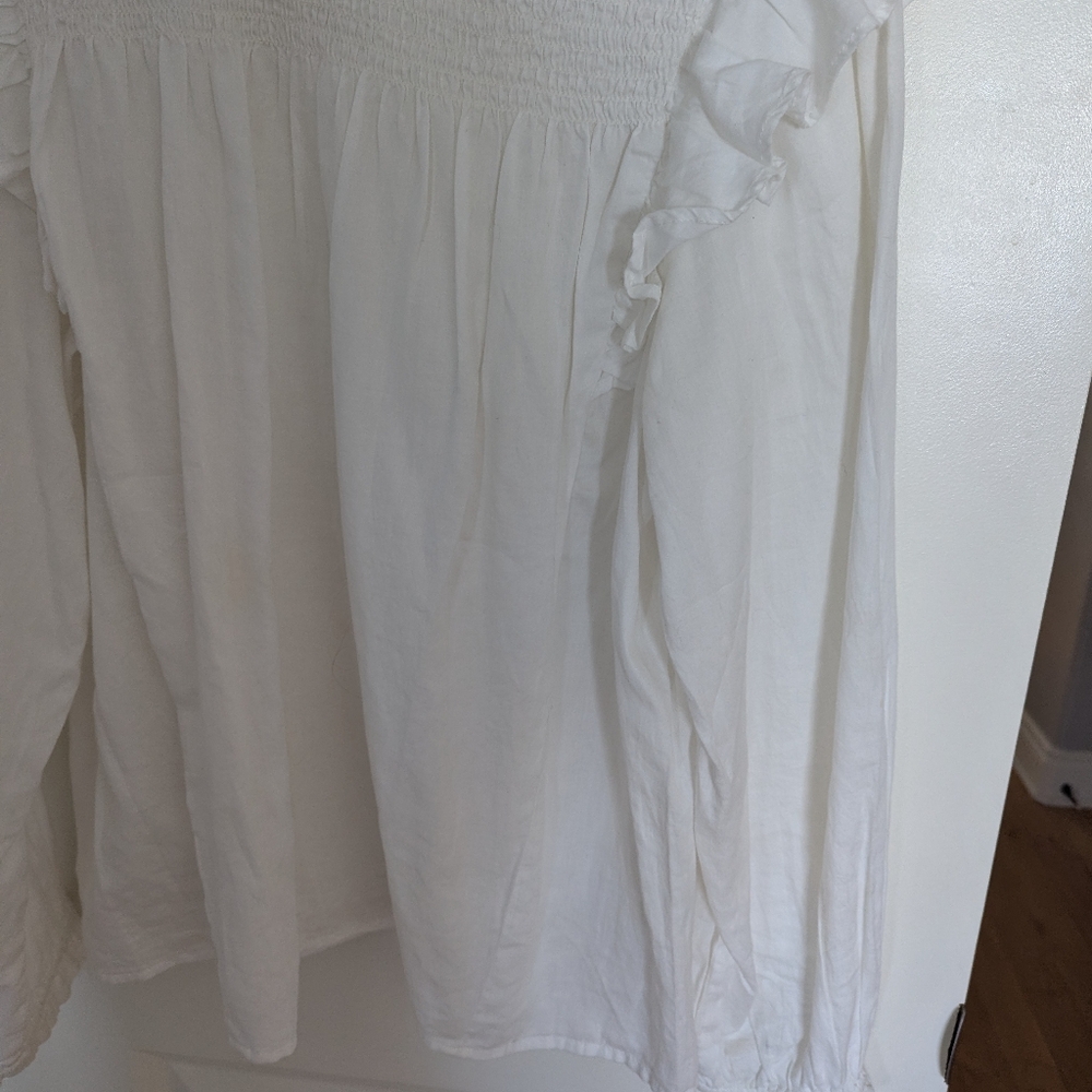 GAP White Ruffle Blouse - Picture 4 of 5